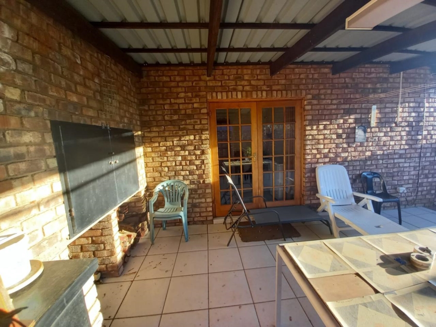 3 Bedroom Property for Sale in South Ridge Northern Cape